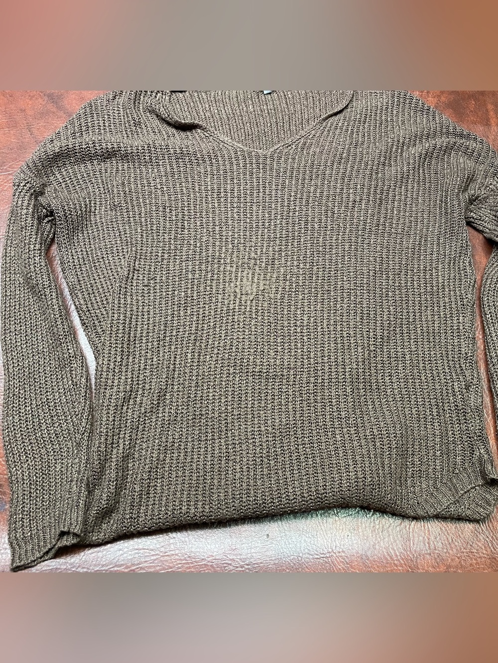 Men's V-Neck Knit Sweater in Olive Brown